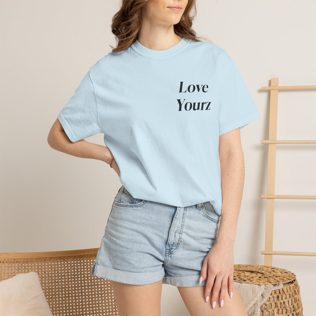 LOVE YOURZ T-shirt