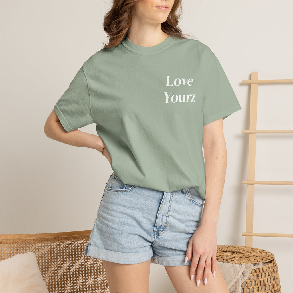 LOVE YOURZ T-shirt