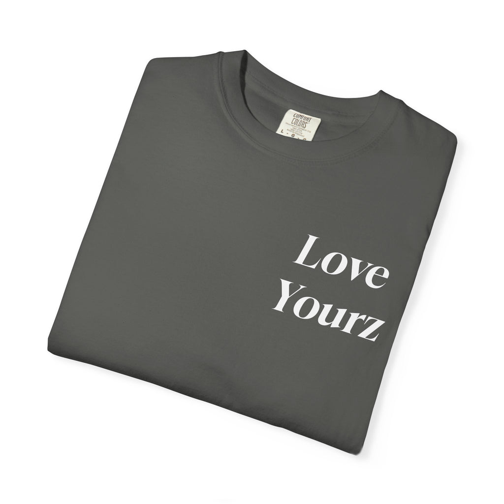 LOVE YOURZ T-shirt